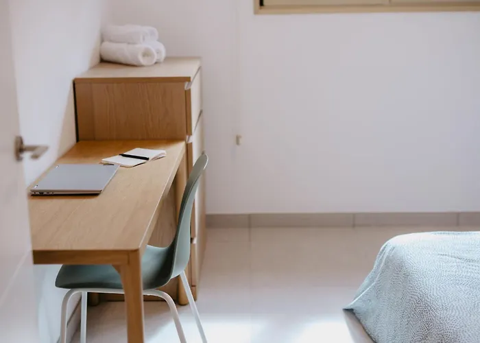 Las Canteras Beach Suites